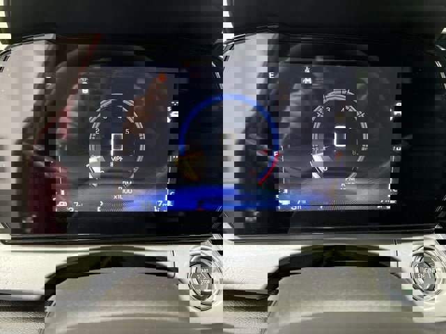 New 2026 Chevrolet Trax LT w/ Sunroof Package image 12