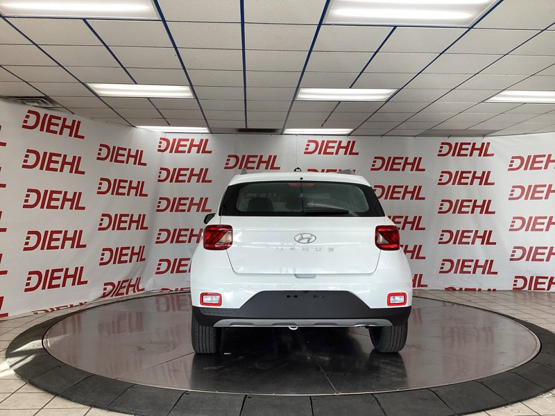 New 2026 Hyundai Venue SEL FWD image 6