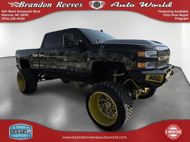 Used 2016 Chevrolet Silverado 2500 LT w/ LT Convenience Package AWD/4WD image 3