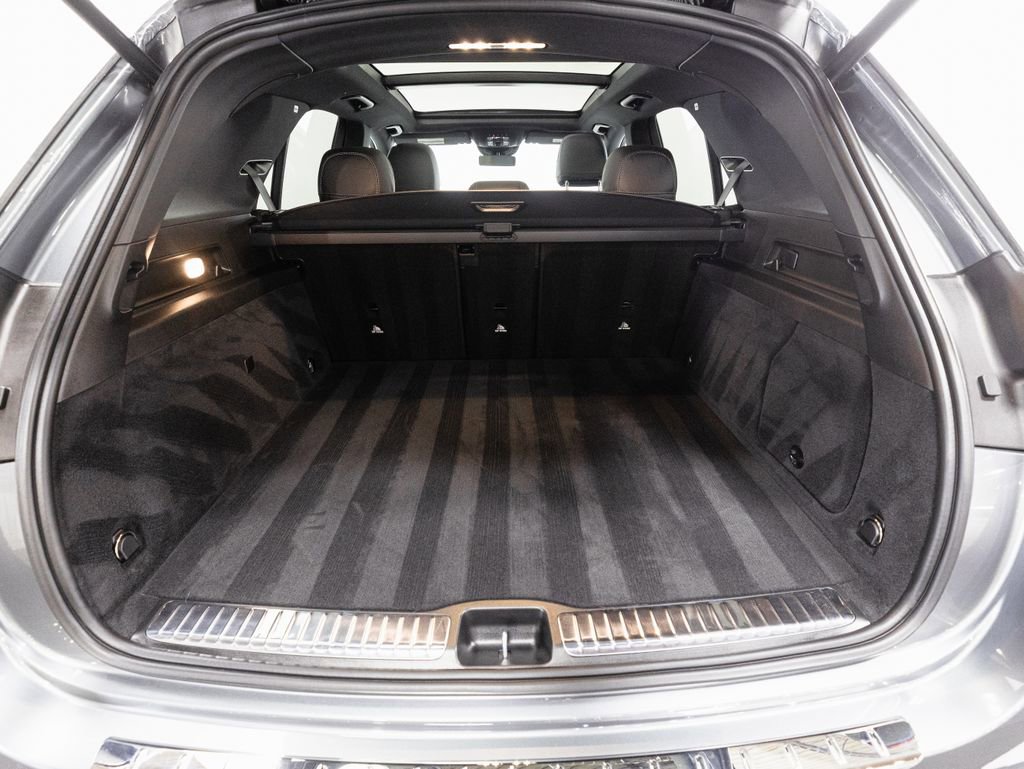 Used 2025 Mercedes-Benz GLE 450e 4MATIC w/ AMG Line Exterior image 33