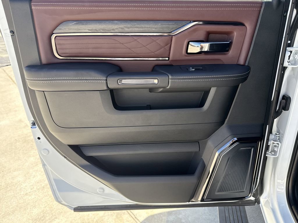 New 2026 RAM 2500 Limited AWD/4WD image 23