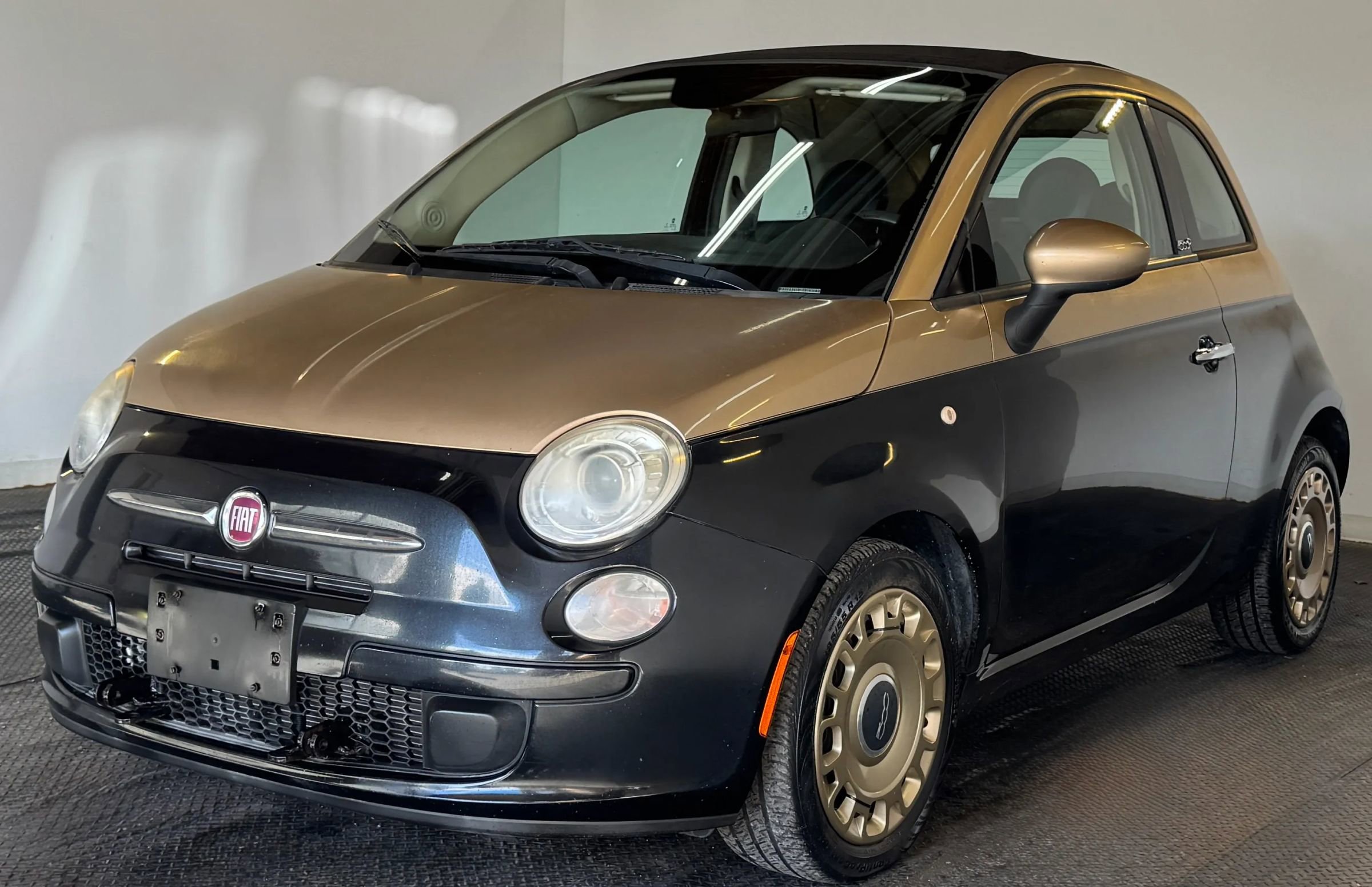 Used 2013 FIAT 500 Pop image 2