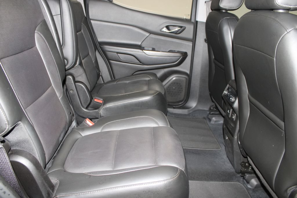 Used 2019 GMC Acadia SLT AWD/4WD image 28