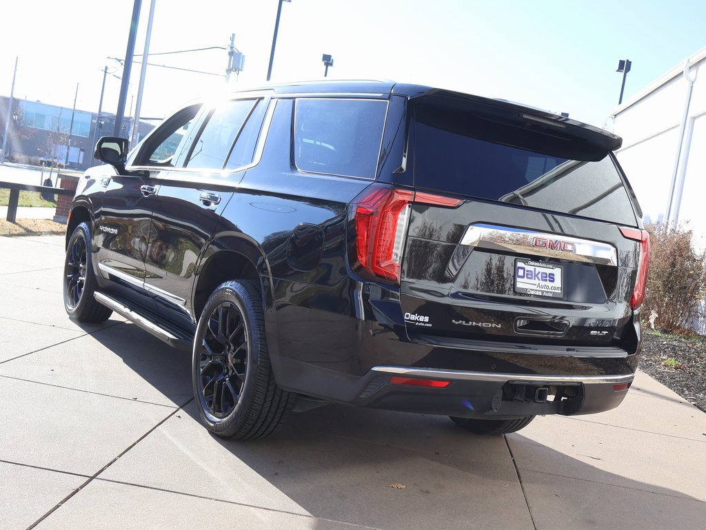 Used 2022 GMC Yukon SLT w/ SLT Premium Package image 3