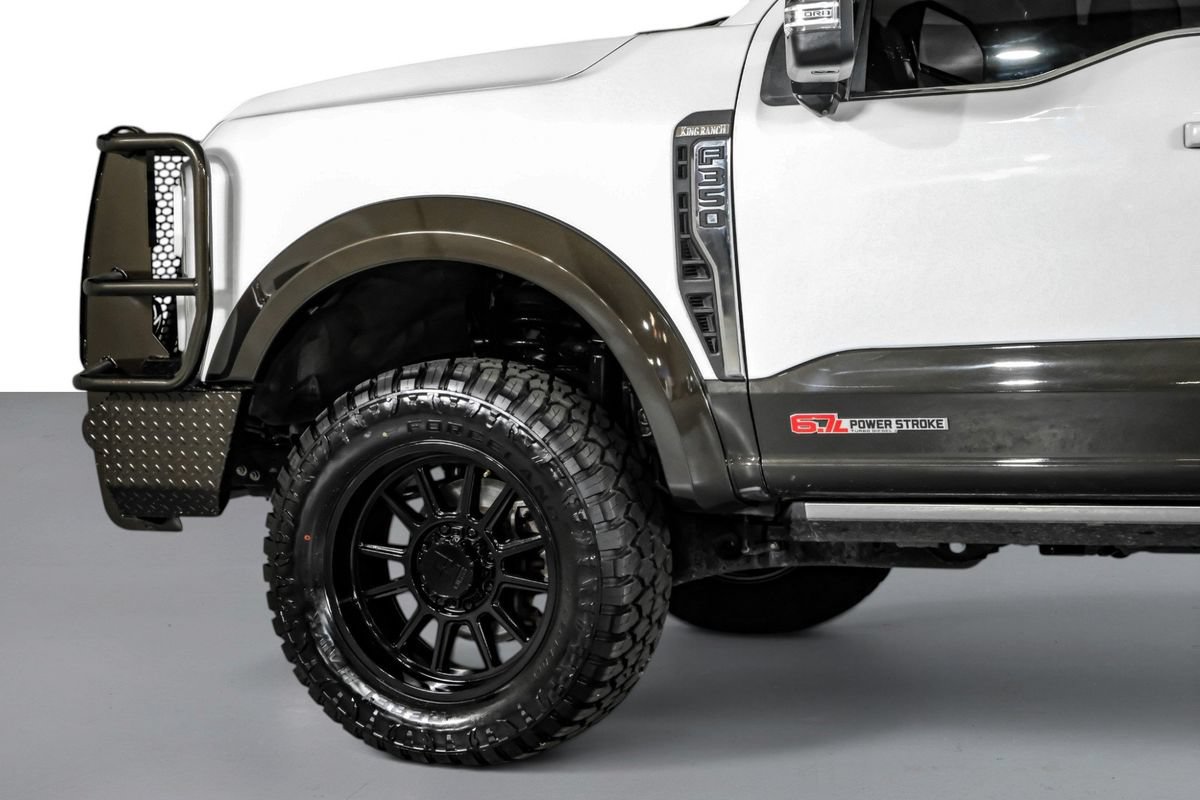 Used 2024 Ford F350 King Ranch w/ FX4 Off-Road Package AWD/4WD image 13