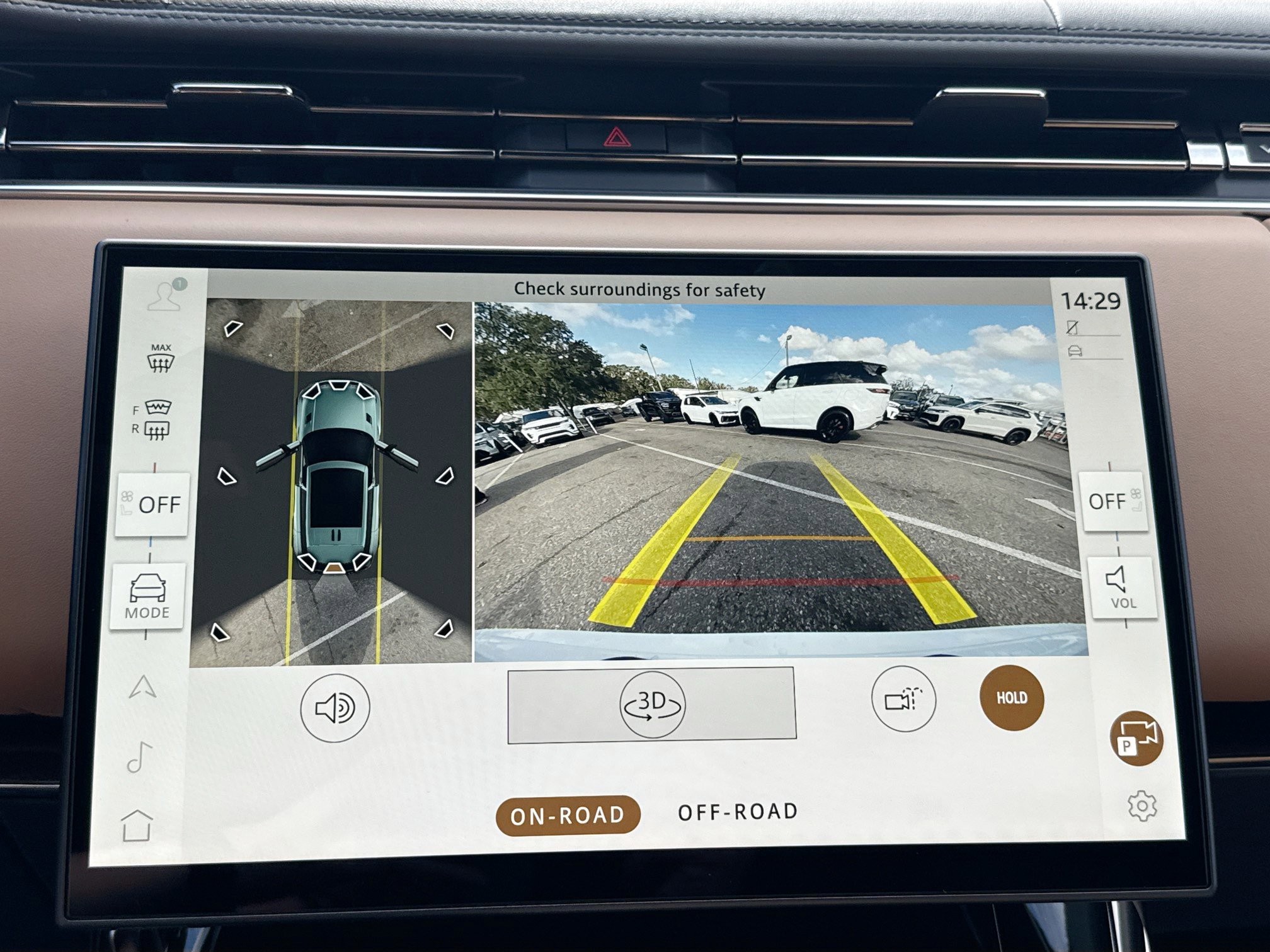 New 2026 Land Rover Range Rover Sport Dynamic SE image 33