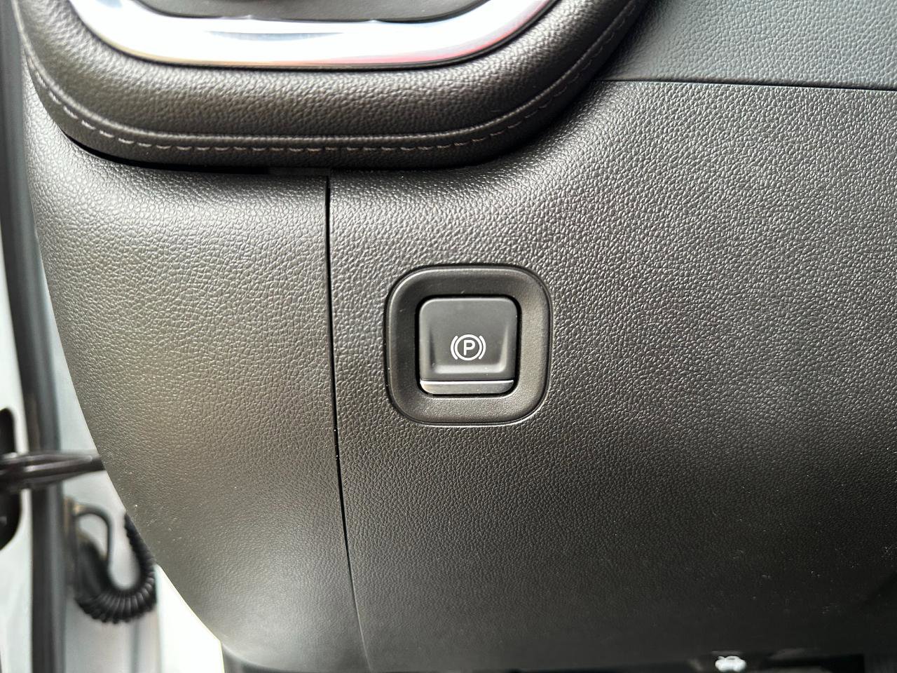 Used 2022 GMC Sierra 3500 Denali image 38