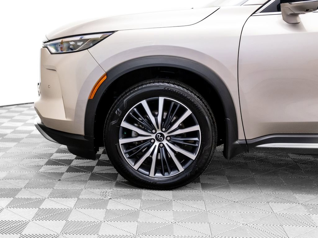 Used 2023 INFINITI QX60 Sensory w/ Vision Package image 36
