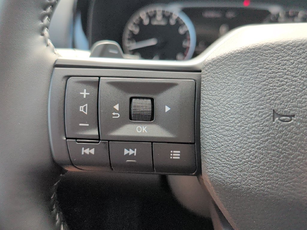 New 2026 Nissan Pathfinder SV FWD image 27