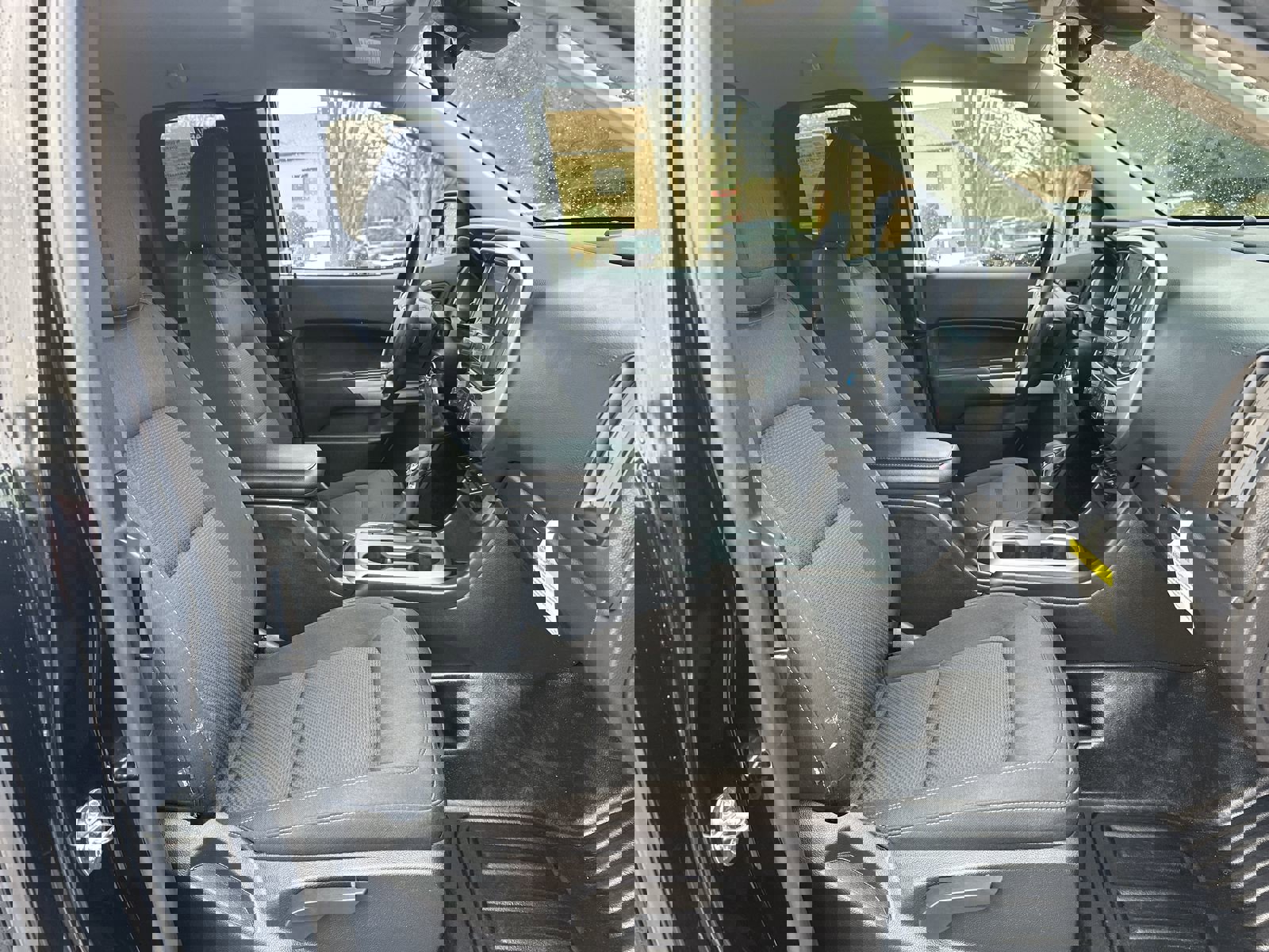 Used 2022 Chevrolet Colorado LT w/ Fleet Safety Package image 22