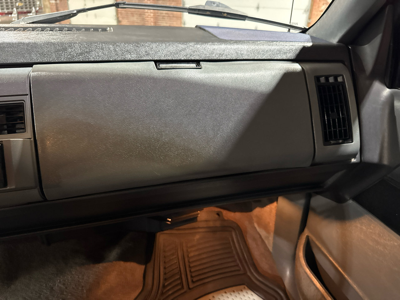 Used 1989 Chevrolet Silverado 1500 2WD Regular Cab image 51