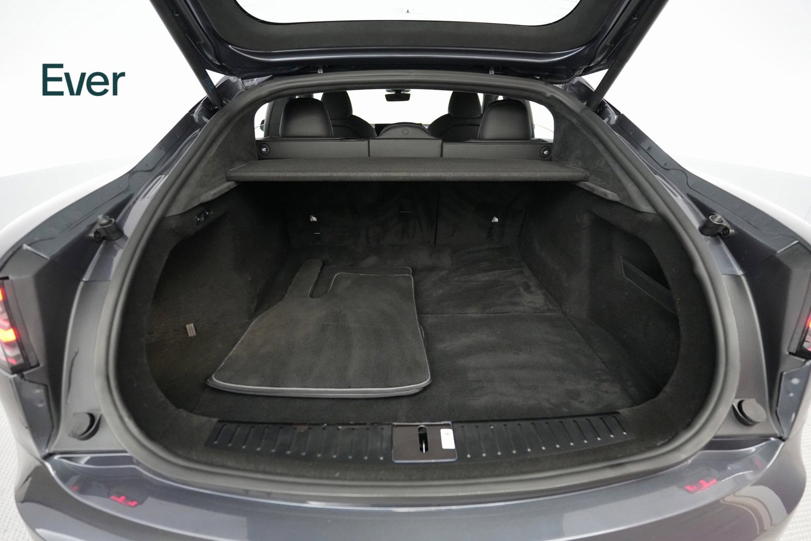Used 2023 Tesla Model S image 23