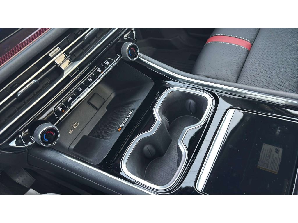 Used 2024 Chevrolet Traverse RS w/ LPO, Floor Liner Package image 24