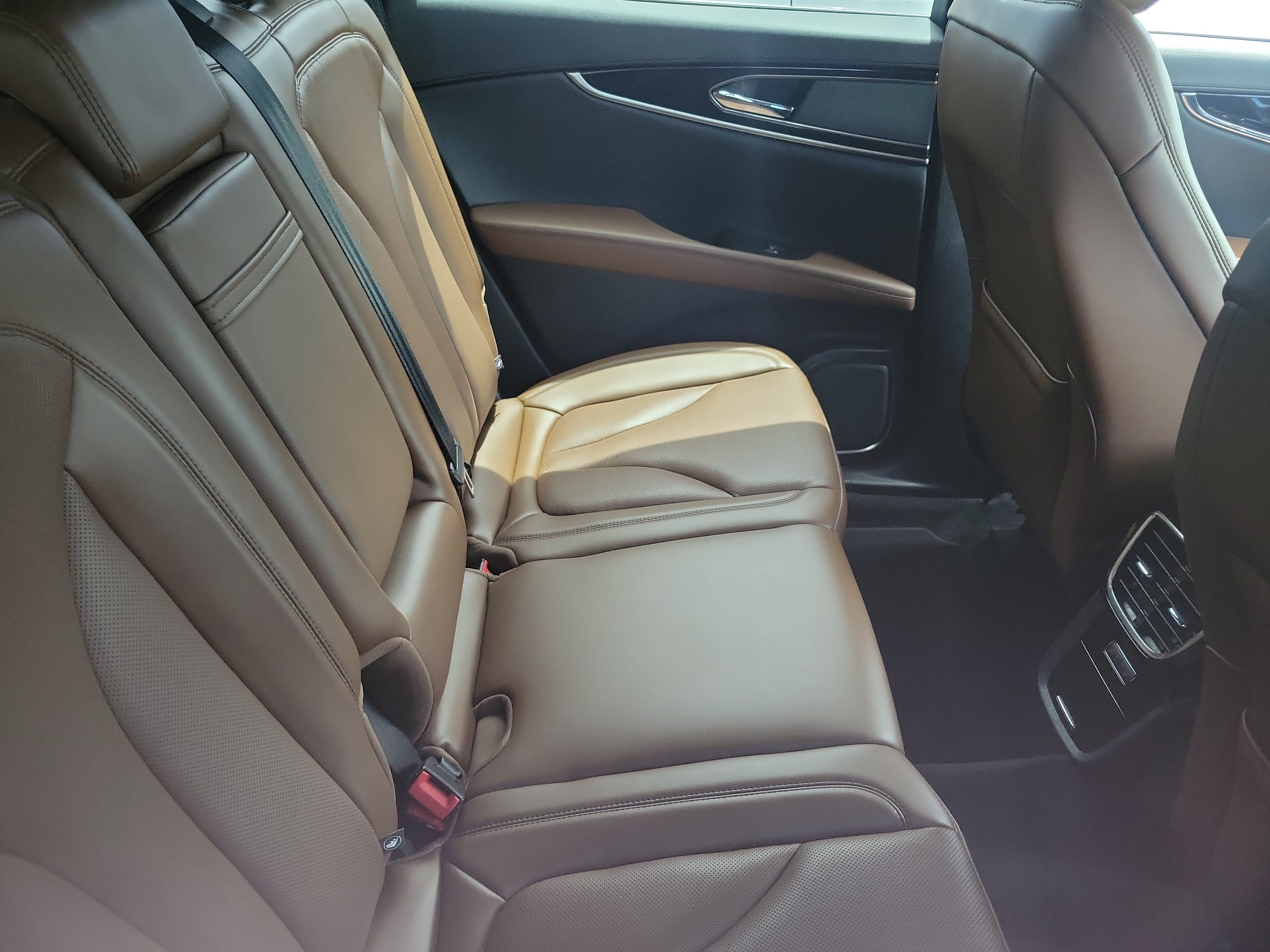 Certified 2022 Lincoln Nautilus Reserve FWD image 10