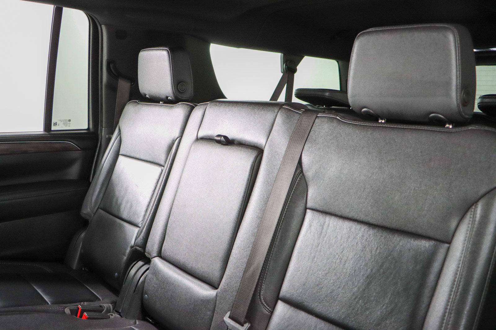 Used 2023 Chevrolet Suburban LT image 27