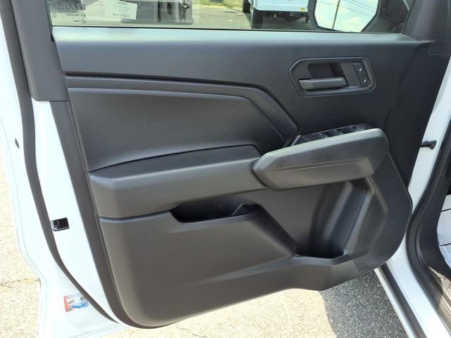 Used 2024 Chevrolet Colorado W/T w/ Advanced Trailering Package AWD/4WD image 19