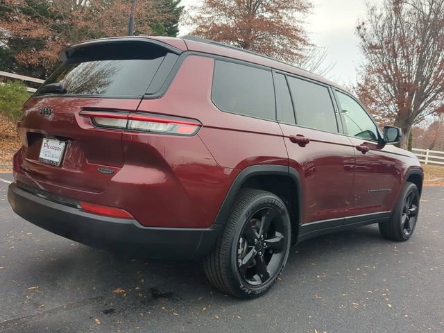 Used 2024 Jeep Grand Cherokee L Altitude image 4