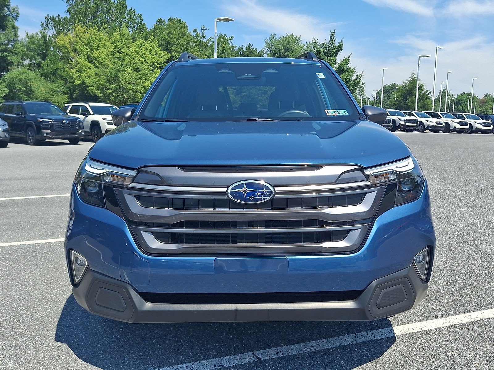Certified 2025 Subaru Forester Premium w/ Convenience Package #1 AWD/4WD image 2