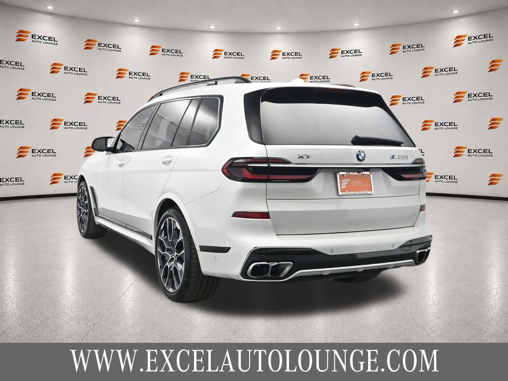 Used 2024 BMW X7 M60i w/ Executive Package AWD/4WD image 3