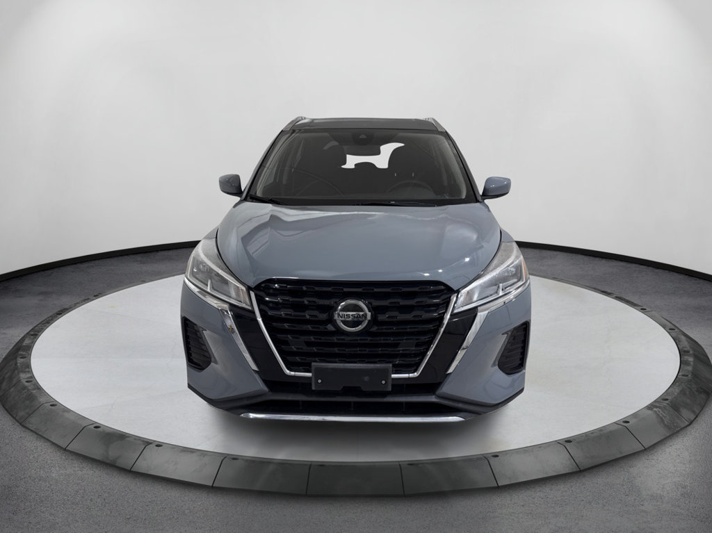 Used 2021 Nissan Kicks SV FWD image 2