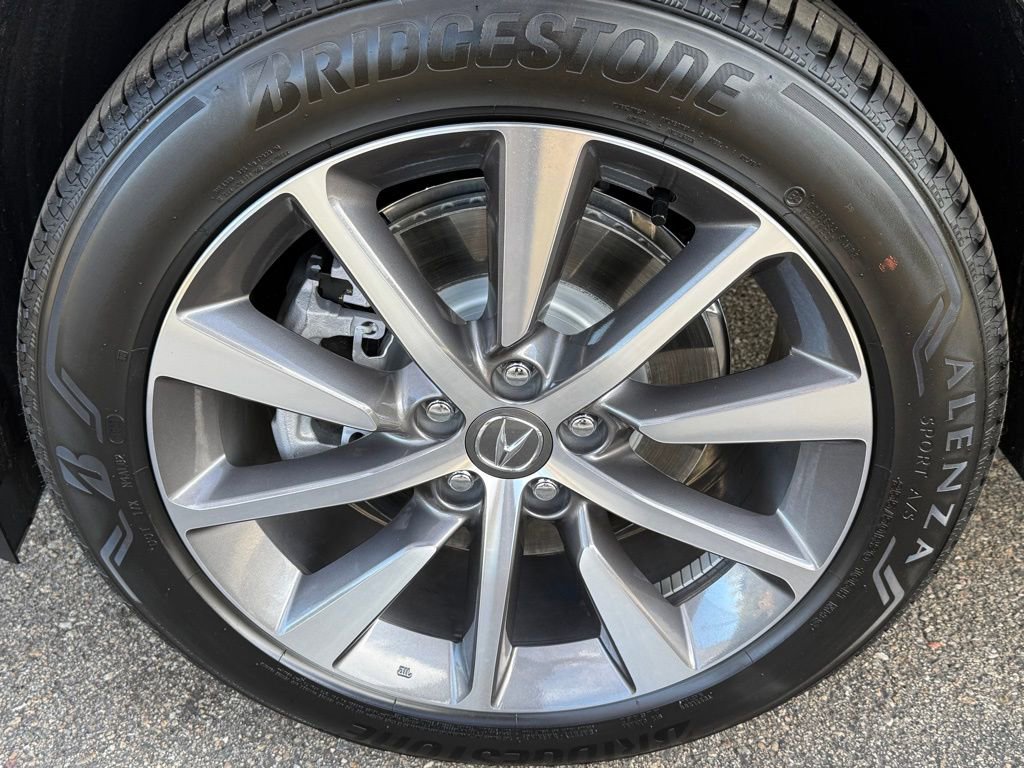 Certified 2025 Acura MDX w/ Technology Package image 12