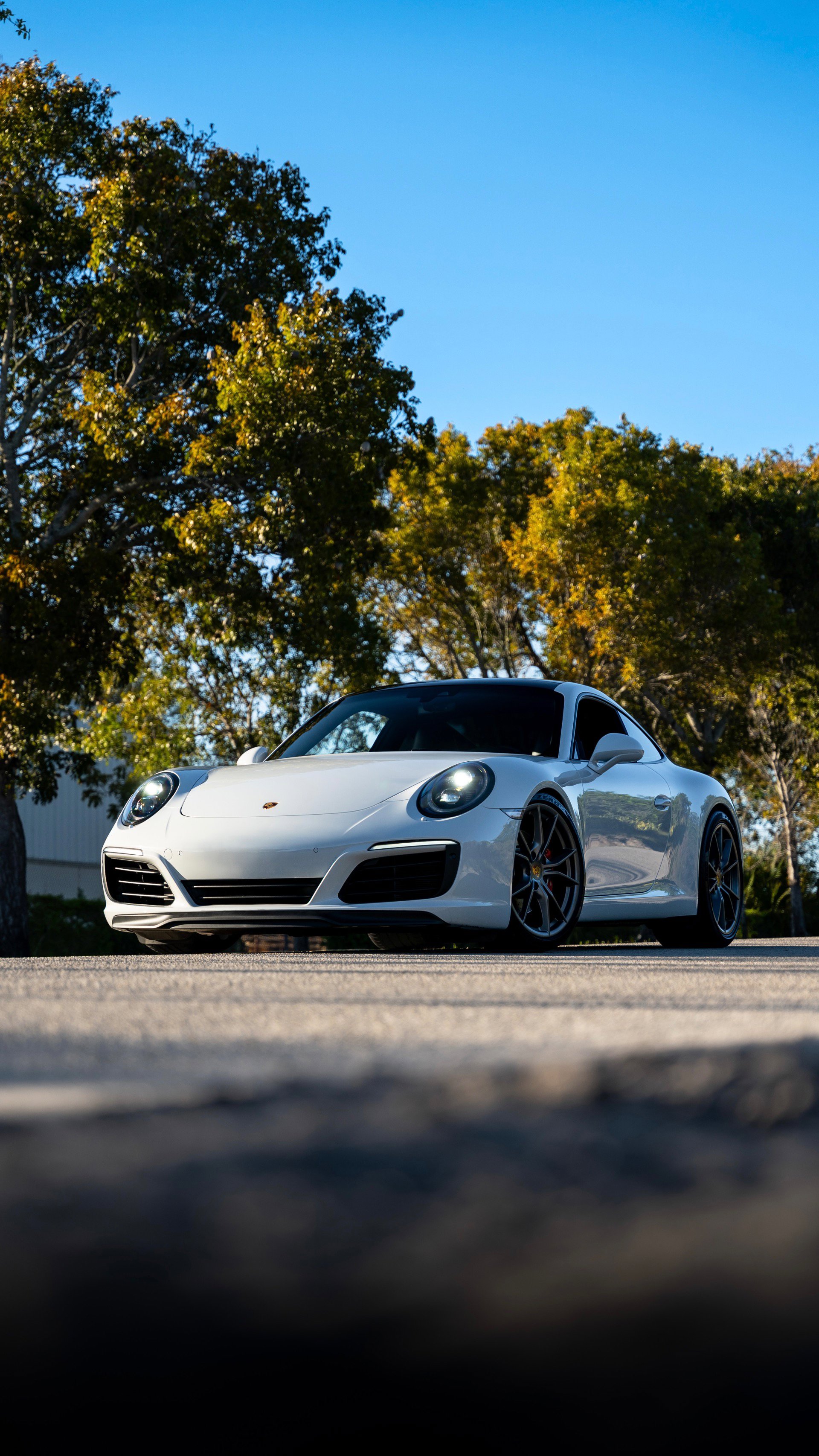 Used 2017 Porsche 911 Carrera S RWD image 2