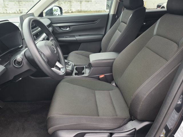 Used 2025 Honda CR-V LX image 5
