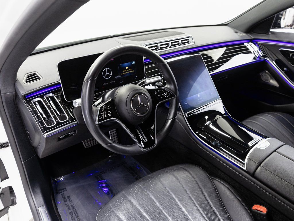 Certified 2023 Mercedes-Benz S 500 4MATIC w/ AMG Line image 9