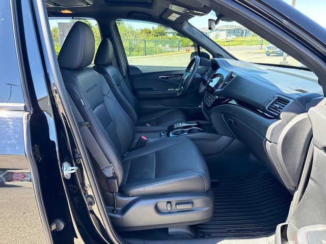 Used 2022 Honda Pilot Black Edition image 10