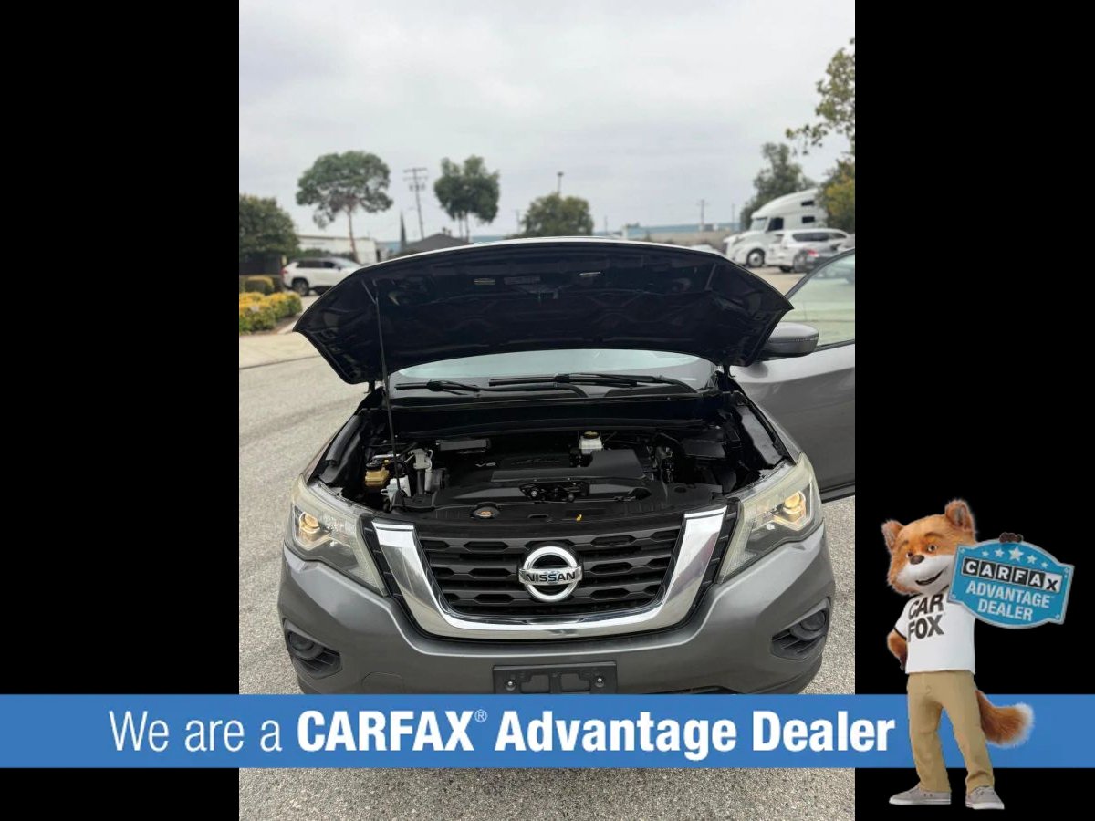 Used 2018 Nissan Pathfinder S FWD image 12