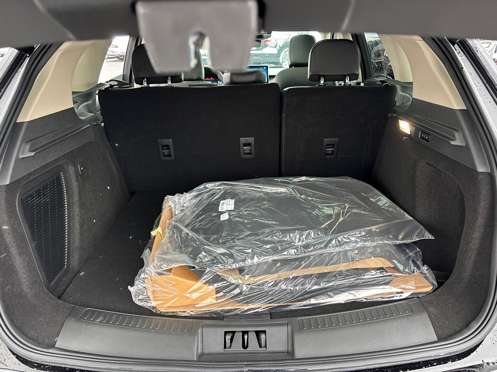 New 2026 Lincoln Corsair Reserve image 9