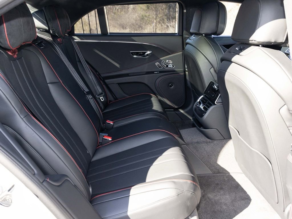 New 2026 Bentley Flying Spur Plug-In Hybrid AWD/4WD image 71