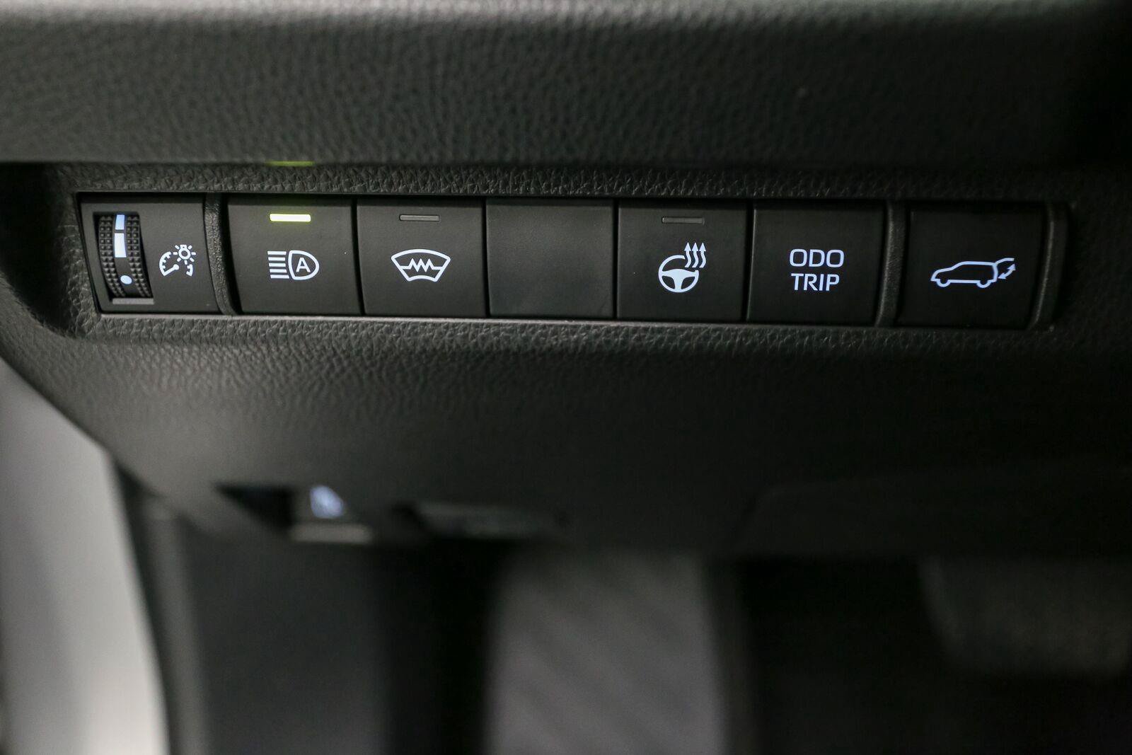 Used 2023 Toyota RAV4 XSE w/ Weather Package AWD/4WD image 43