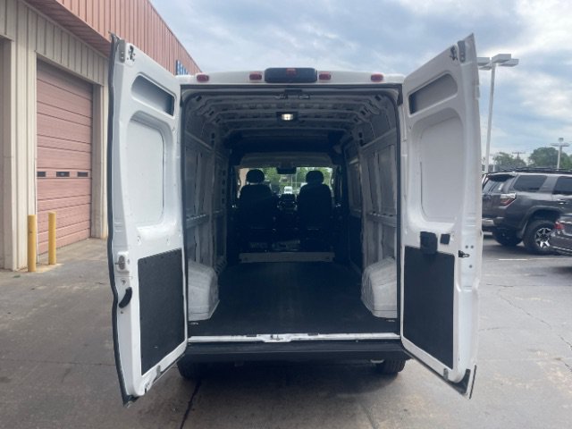Used 2023 RAM ProMaster 2500 FWD image 17