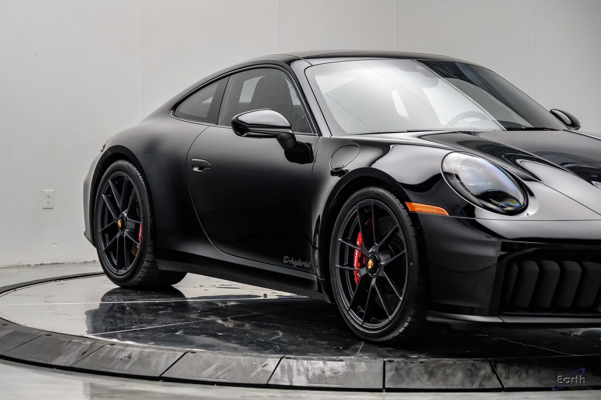 Used 2026 Porsche 911 Carrera 4 GTS AWD/4WD image 25