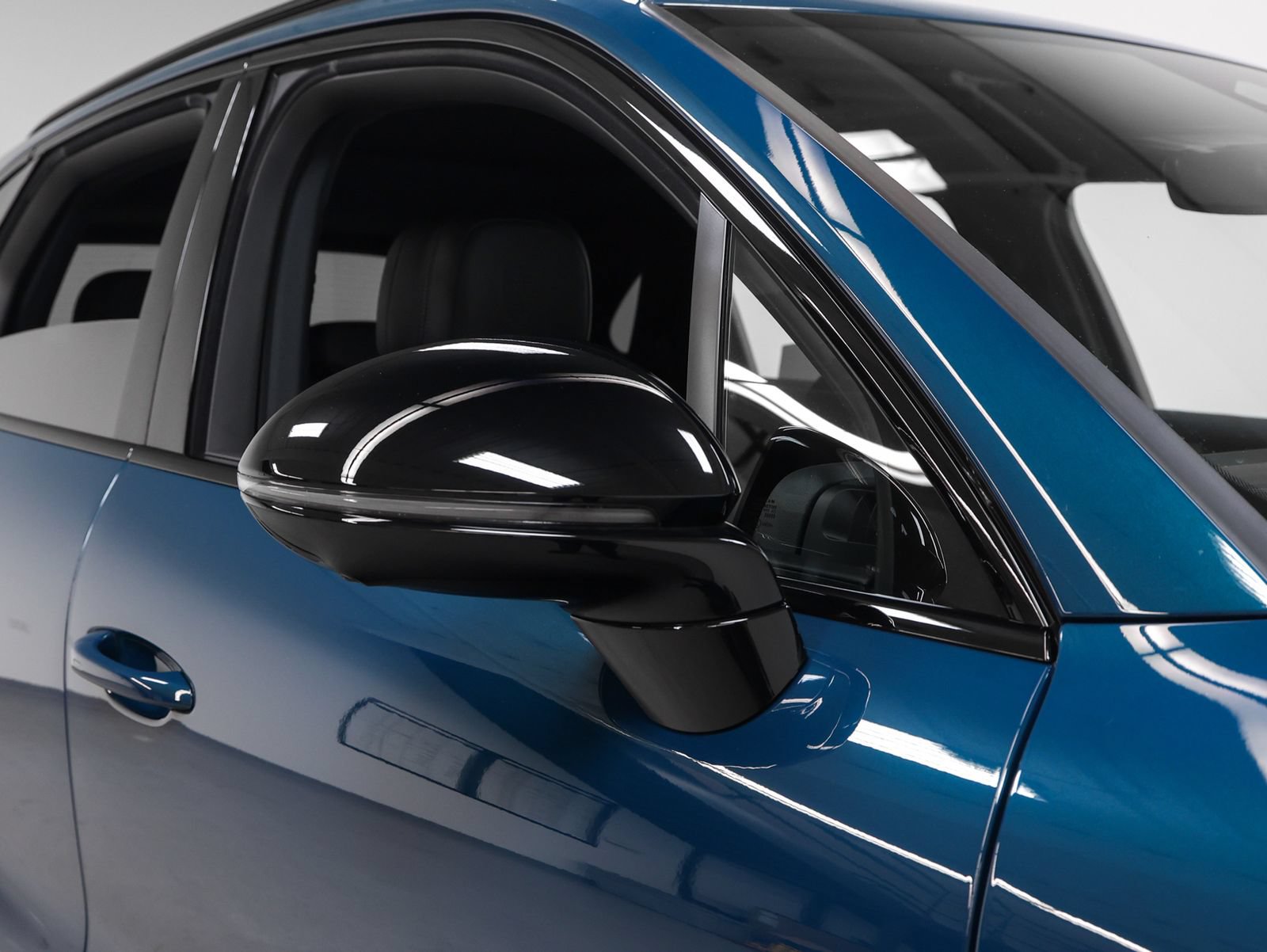 New 2026 Porsche Cayenne AWD/4WD image 14