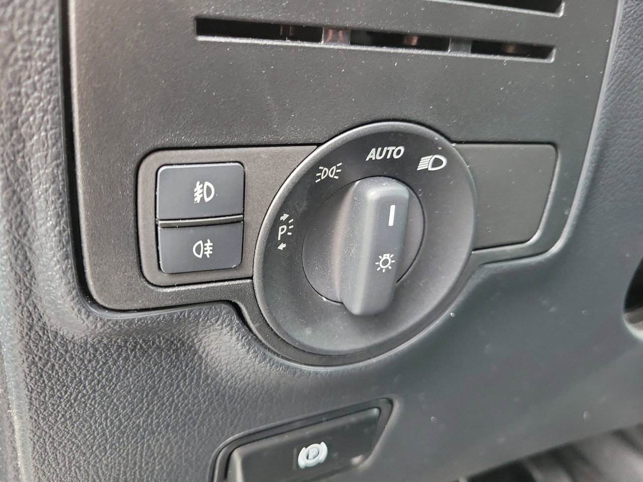 Used 2023 Mercedes-Benz Metris image 18