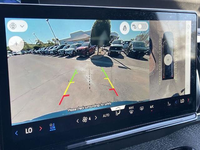Used 2025 Ford Expedition Tremor image 11