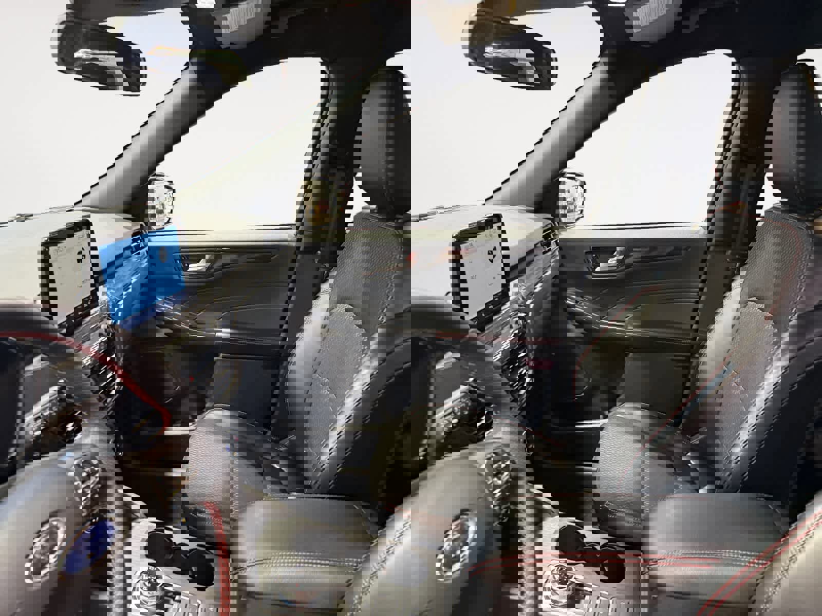 Used 2025 Ford Escape ST-Line image 10