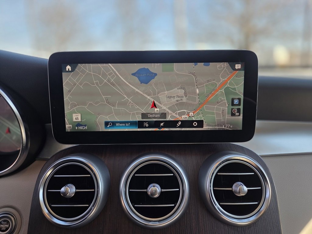 Used 2022 Mercedes-Benz GLC 300 4MATIC w/ Multimedia Package Lite image 16