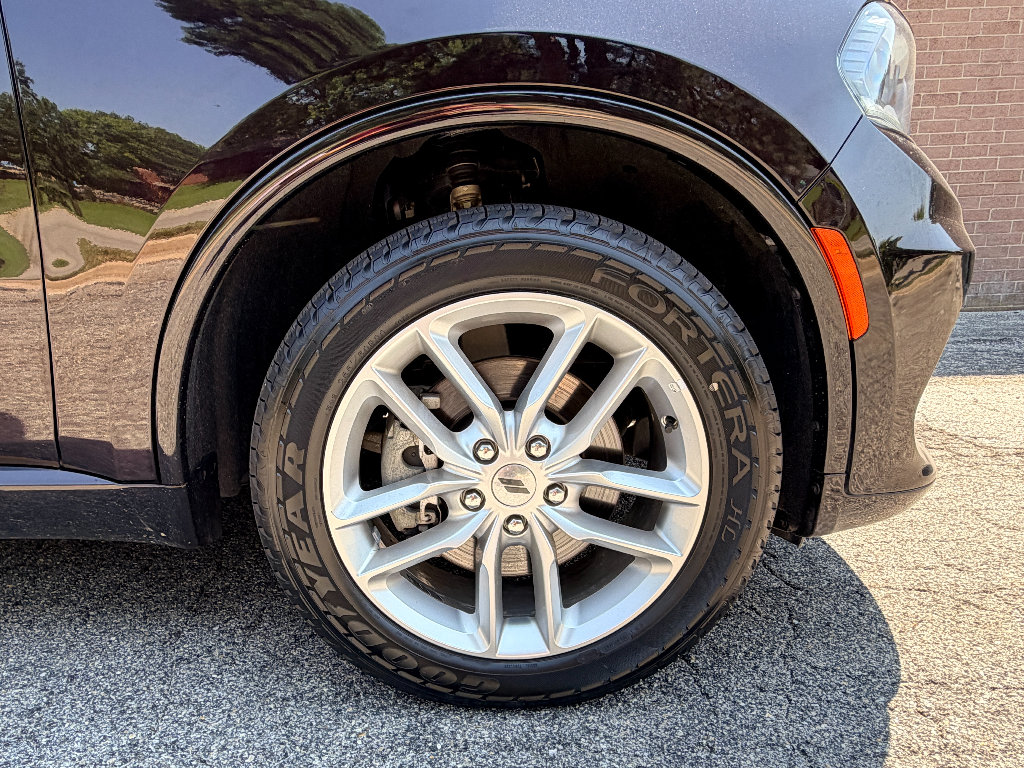 Used 2024 Dodge Durango GT AWD/4WD image 9