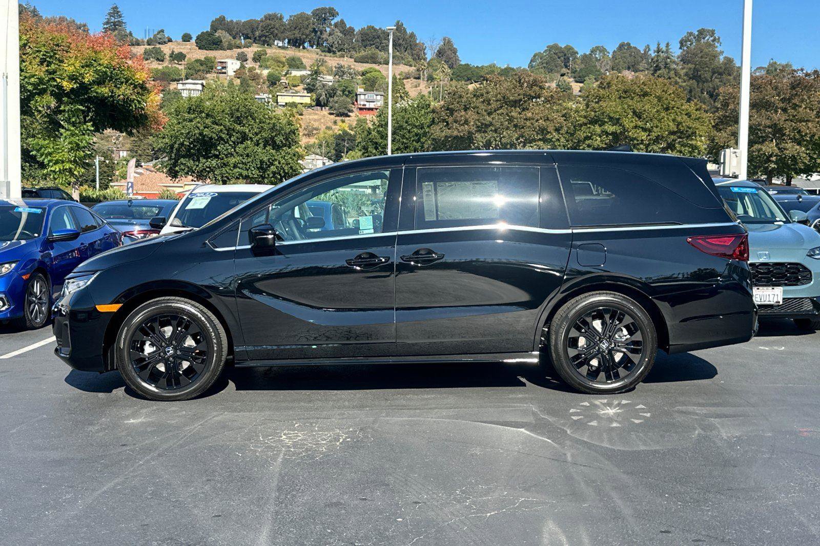 New 2026 Honda Odyssey Sport-L image 6