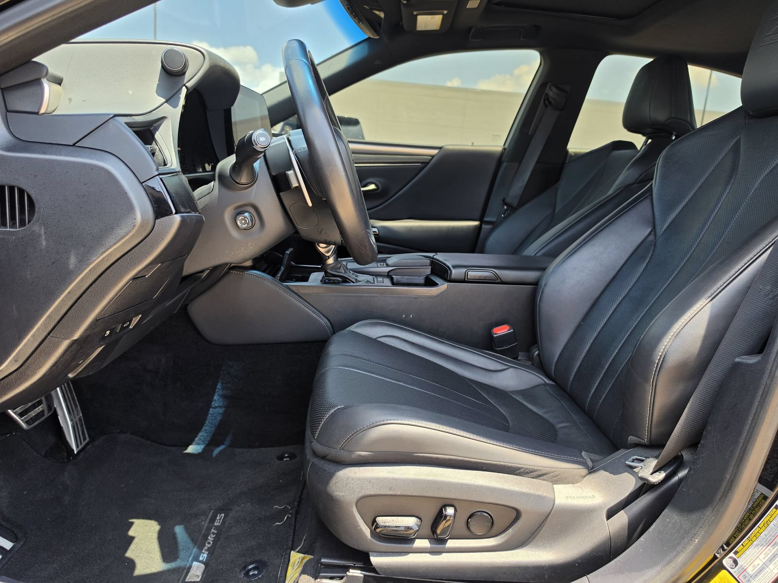 Used 2022 Lexus ES 350 F Sport w/ Accessory Package 2 FWD image 10