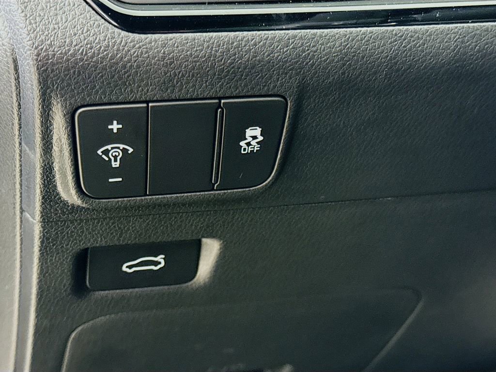 New 2026 Kia K5 GT FWD image 11