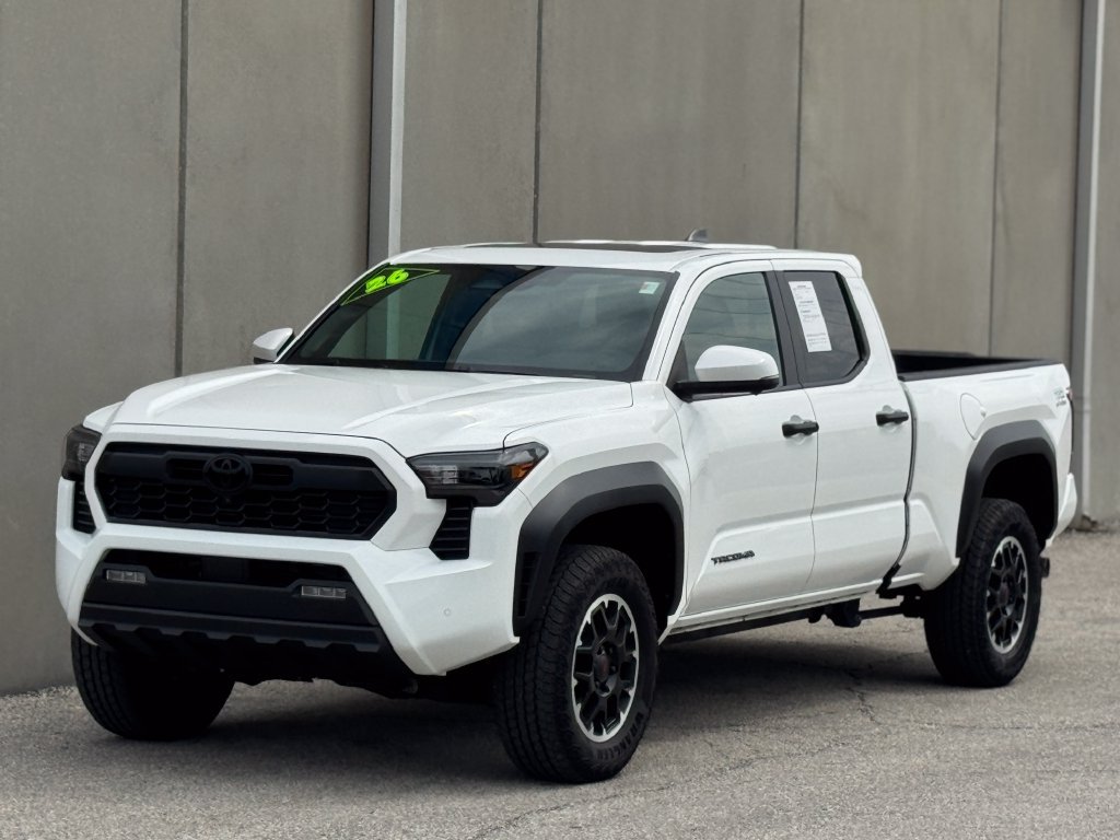 Used 2026 Toyota Tacoma TRD Off-Road w/ TRD Off Road Premium Package AWD/4WD image 34