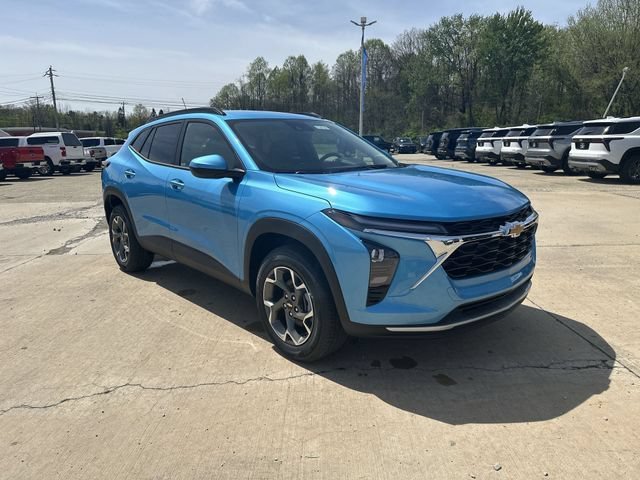 New 2026 Chevrolet Trax LT w/ LT Convenience Package FWD image 10