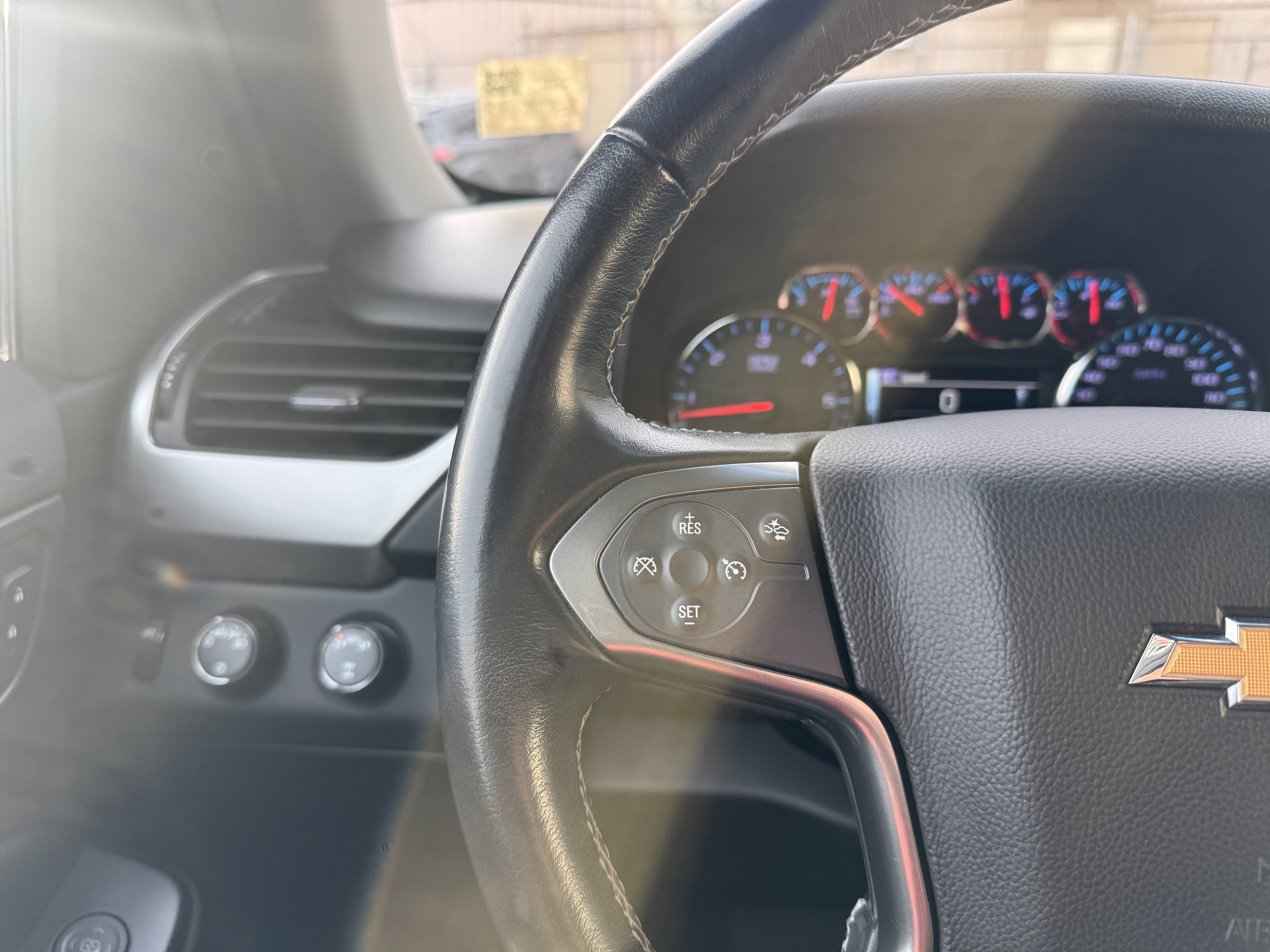 Used 2020 Chevrolet Tahoe LS w/ Enhanced Driver Alert Package image 23