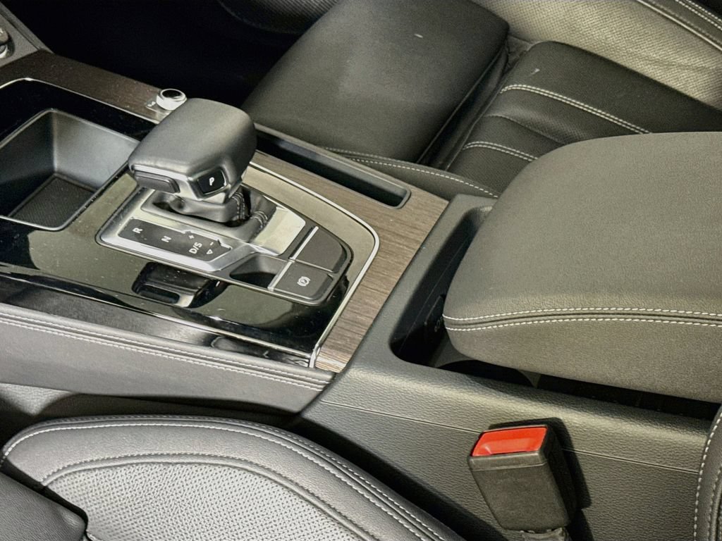 Used 2023 Audi Q5 2.0T Prestige w/ Prestige Package AWD/4WD image 19
