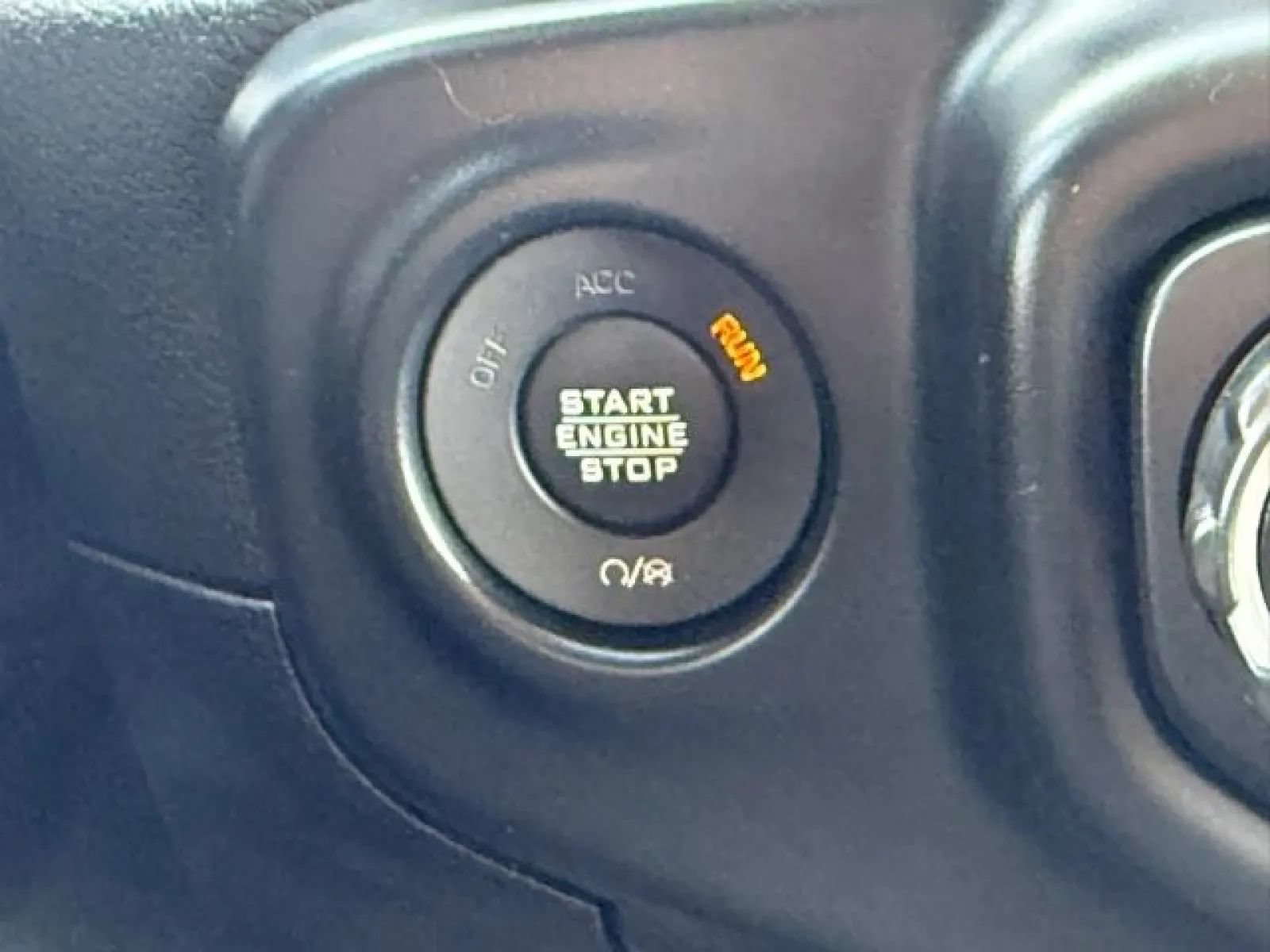 Used 2021 Jeep Wrangler Sport AWD/4WD image 27