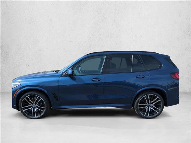 Used 2021 BMW X5 M50i image 9